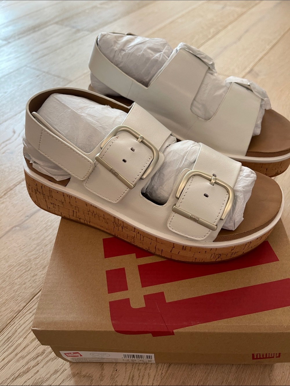 Fitflop White Cork Platform Buckle Sandals Size 8.5